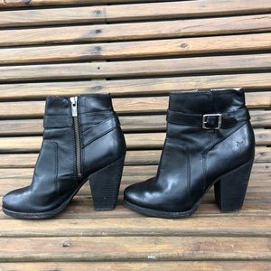 FRYE Patty Ridding bootie size 5.5 black boots